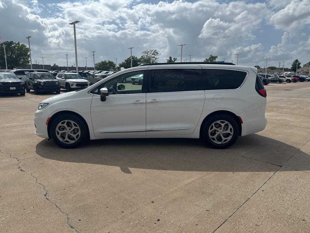 used 2023 Chrysler Pacifica car, priced at $29,691