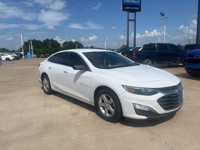 used 2022 Chevrolet Malibu car, priced at $18,468