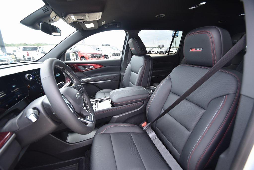 new 2026 Chevrolet Traverse car, priced at $52,125