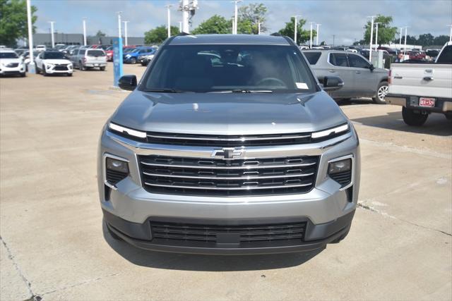 new 2025 Chevrolet Traverse car, priced at $42,029