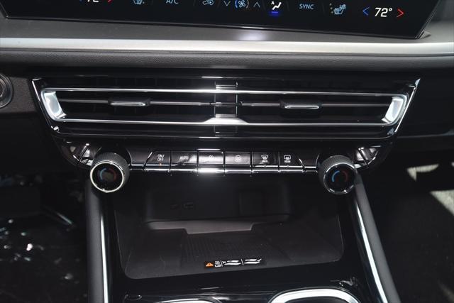 new 2025 Chevrolet Traverse car, priced at $42,029