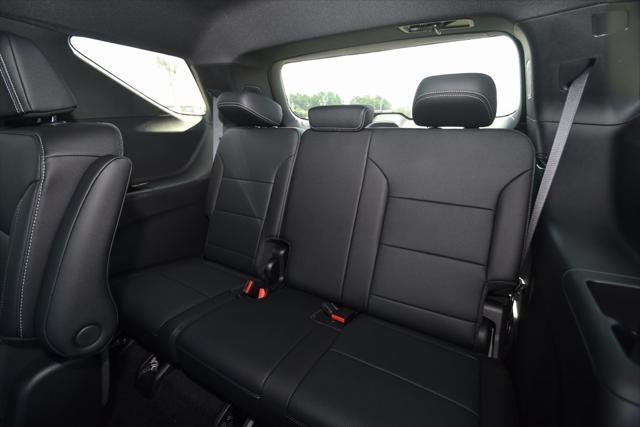 new 2025 Chevrolet Traverse car, priced at $42,029