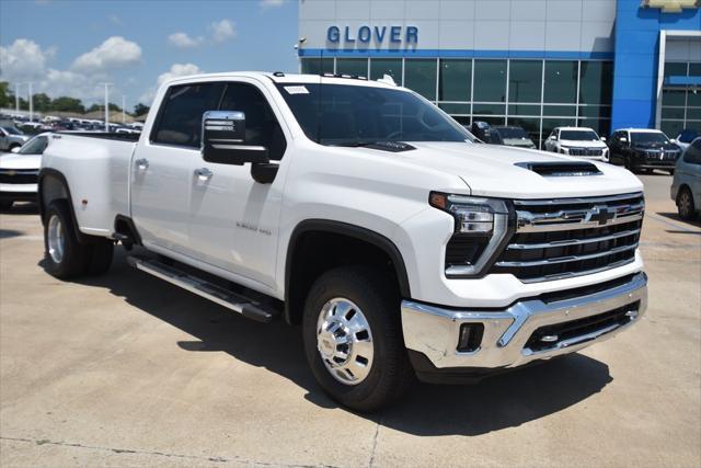 new 2025 Chevrolet Silverado 3500 car, priced at $81,228
