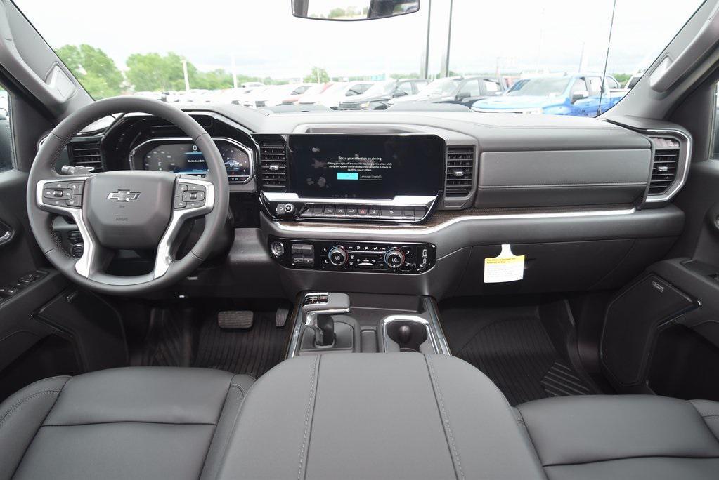 new 2025 Chevrolet Silverado 1500 car, priced at $60,060