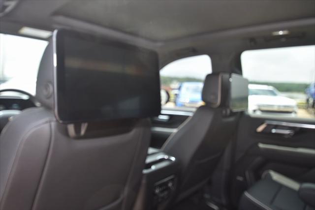 new 2025 Chevrolet Suburban car, priced at $89,230