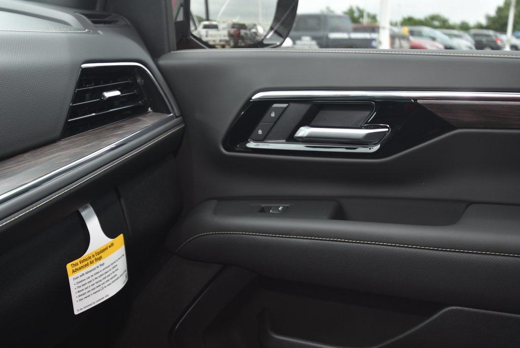 new 2025 Chevrolet Suburban car, priced at $85,410