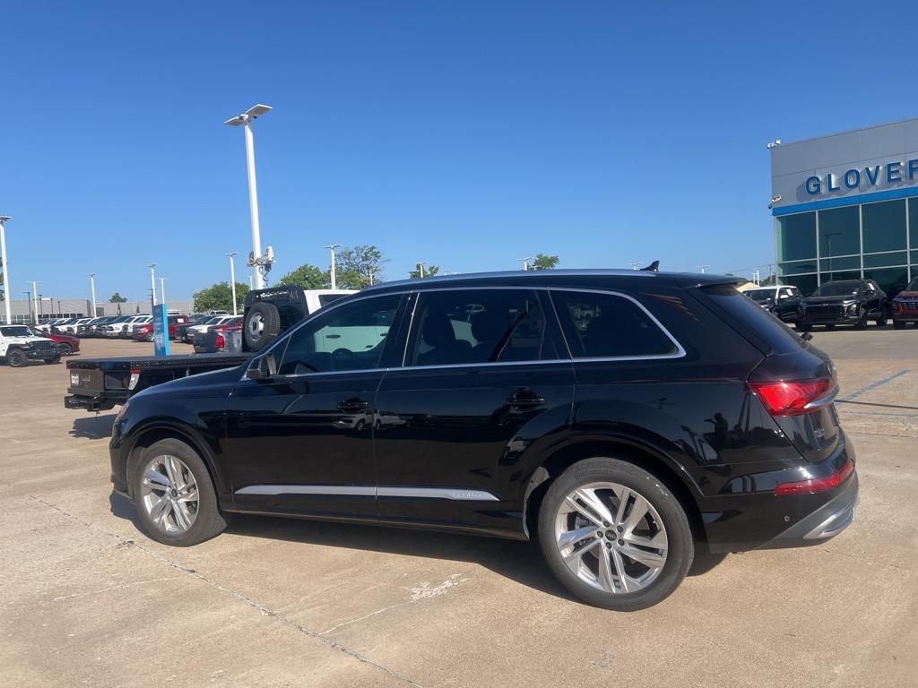 used 2022 Audi Q7 car, priced at $28,694