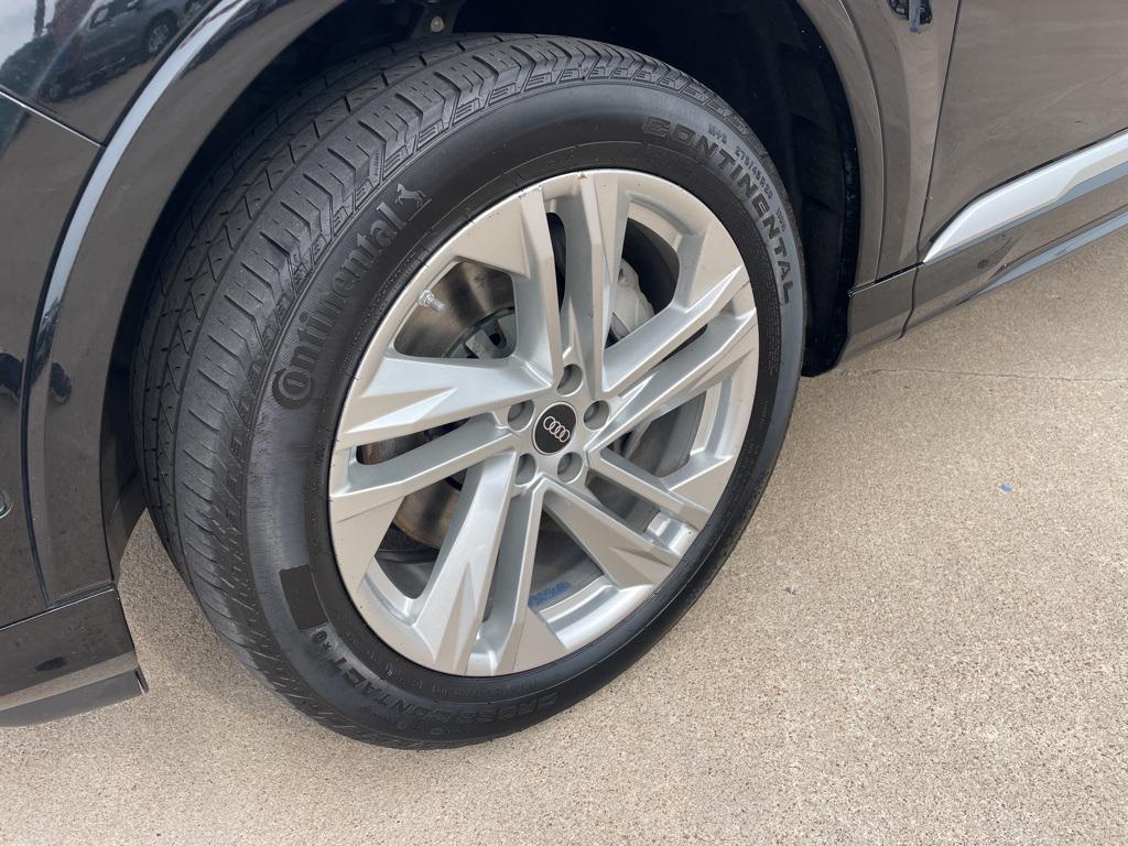 used 2022 Audi Q7 car, priced at $28,694