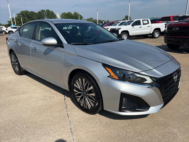 used 2023 Nissan Altima car, priced at $20,450