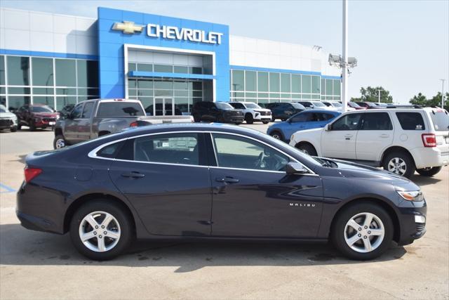 new 2025 Chevrolet Malibu car, priced at $24,995