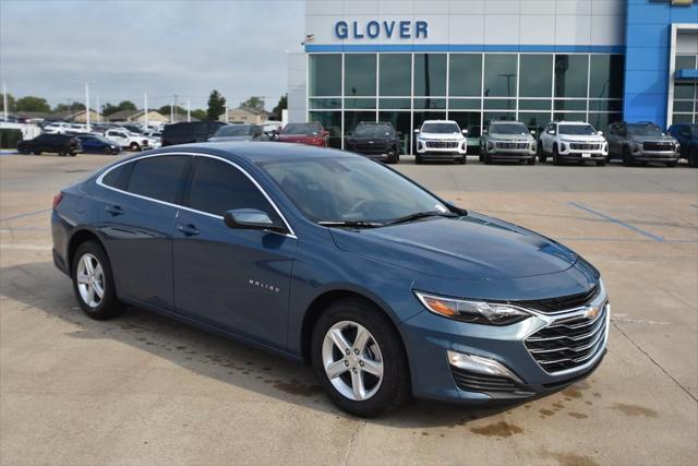 new 2025 Chevrolet Malibu car, priced at $24,995