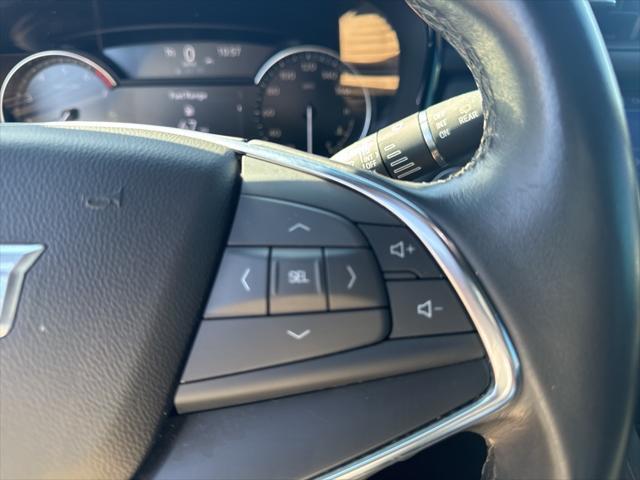 used 2020 Cadillac XT5 car, priced at $29,250