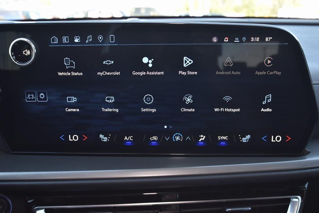 new 2026 Chevrolet Traverse car, priced at $43,082