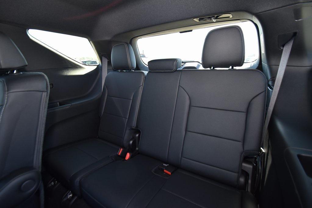 new 2026 Chevrolet Traverse car, priced at $43,082