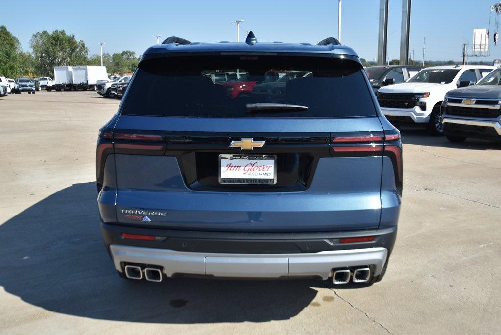 new 2026 Chevrolet Traverse car, priced at $43,082