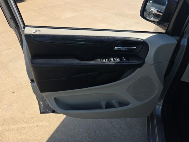 used 2014 Dodge Grand Caravan car, priced at $16,724