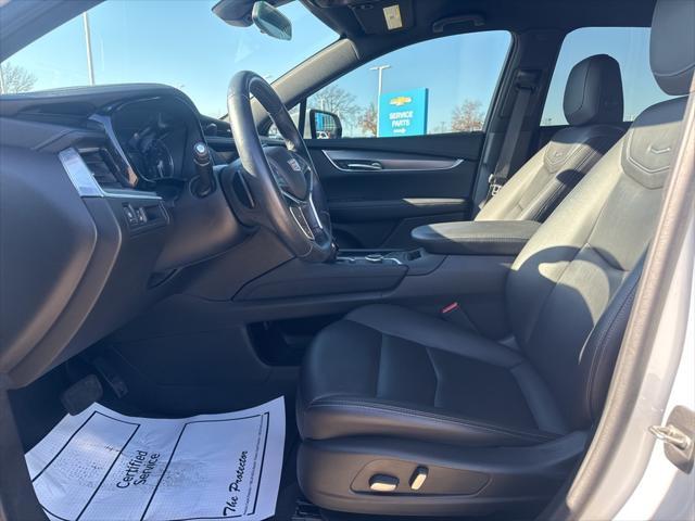 used 2021 Cadillac XT5 car, priced at $28,500