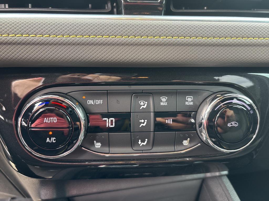 used 2025 Chevrolet TrailBlazer car, priced at $26,945