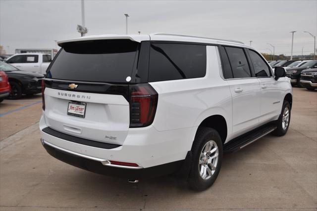 new 2025 Chevrolet Suburban car, priced at $61,354