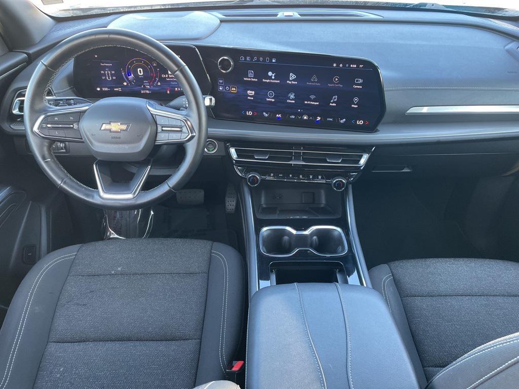 used 2024 Chevrolet Traverse car, priced at $38,750
