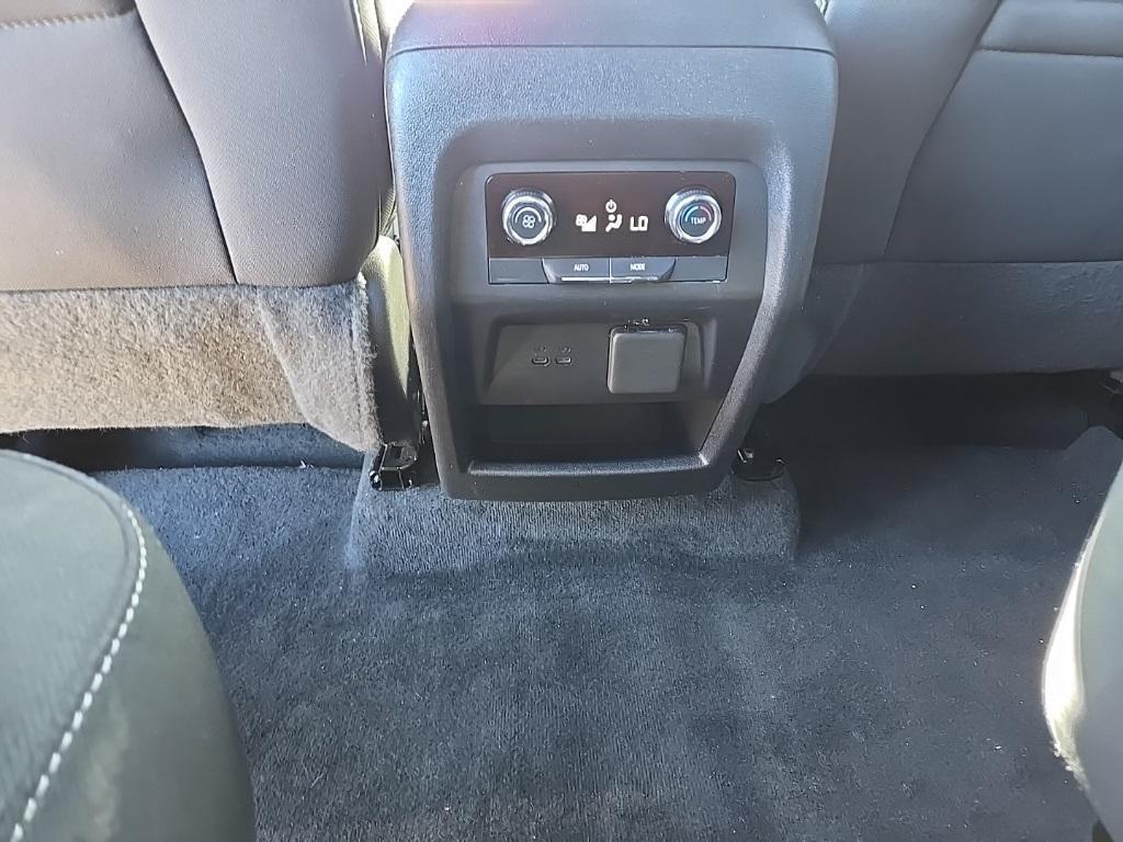 used 2024 Chevrolet Traverse car, priced at $37,250