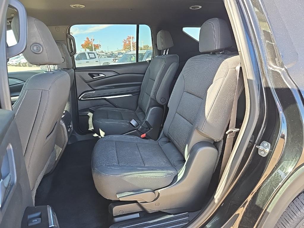 used 2024 Chevrolet Traverse car, priced at $37,250