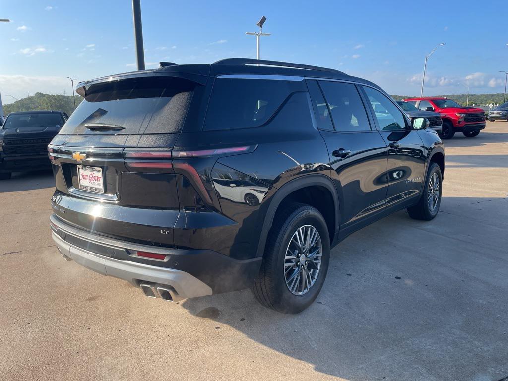 used 2024 Chevrolet Traverse car, priced at $38,750