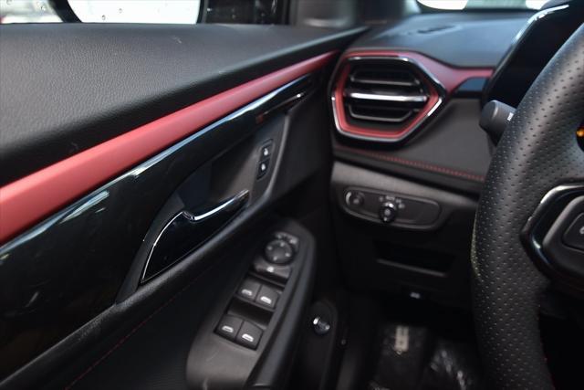 new 2025 Chevrolet TrailBlazer car, priced at $28,995
