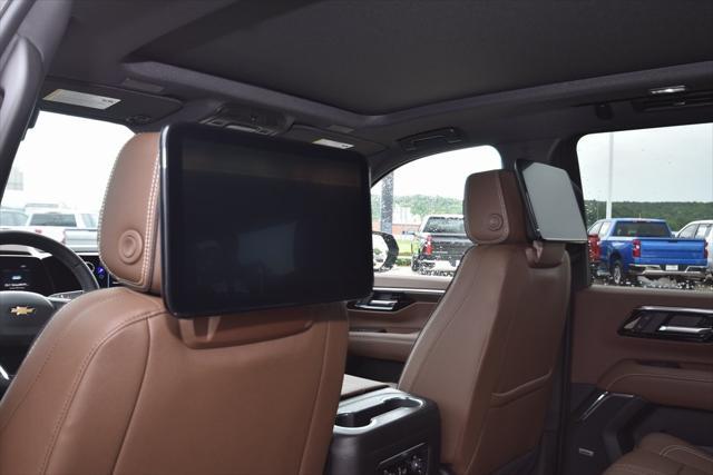 new 2025 Chevrolet Suburban car, priced at $90,670