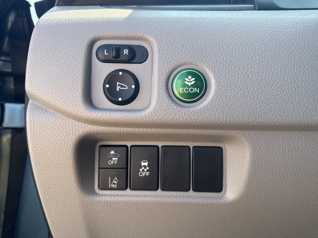 used 2021 Honda Pilot car, priced at $30,450