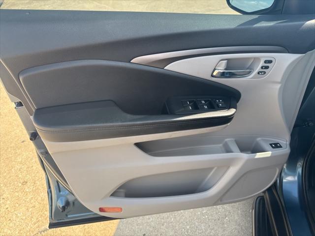 used 2021 Honda Pilot car, priced at $33,250