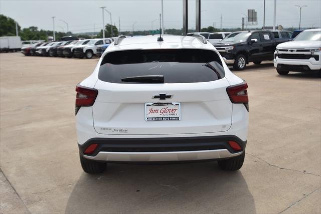 new 2025 Chevrolet Trax car, priced at $23,994