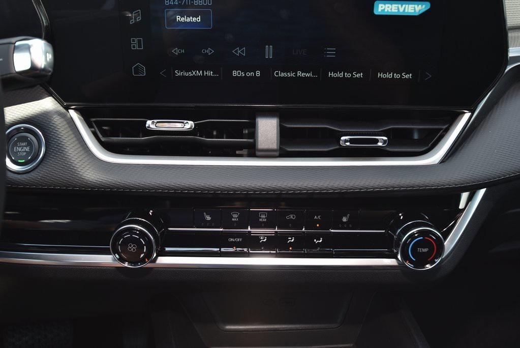 new 2026 Chevrolet Equinox car, priced at $27,035