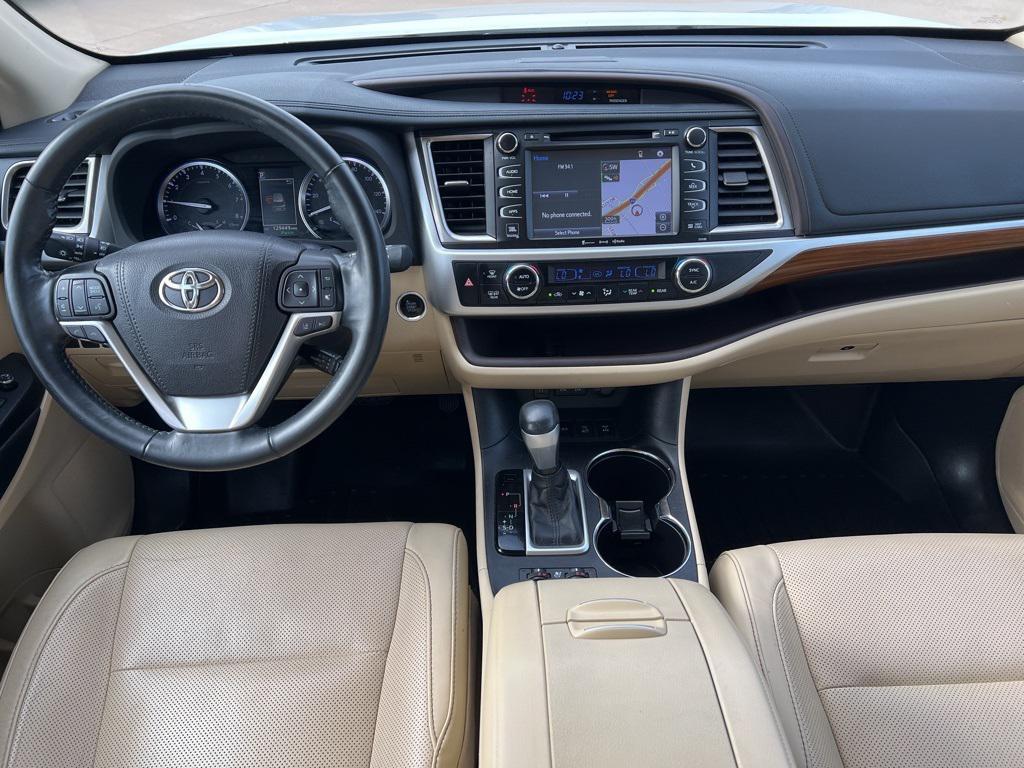 used 2017 Toyota Highlander car, priced at $21,693