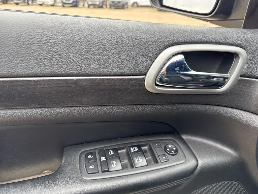 used 2018 Jeep Grand Cherokee car, priced at $14,750