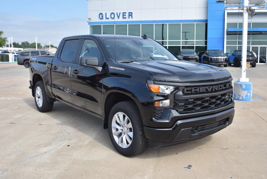 new 2026 Chevrolet Silverado 1500 car, priced at $40,680
