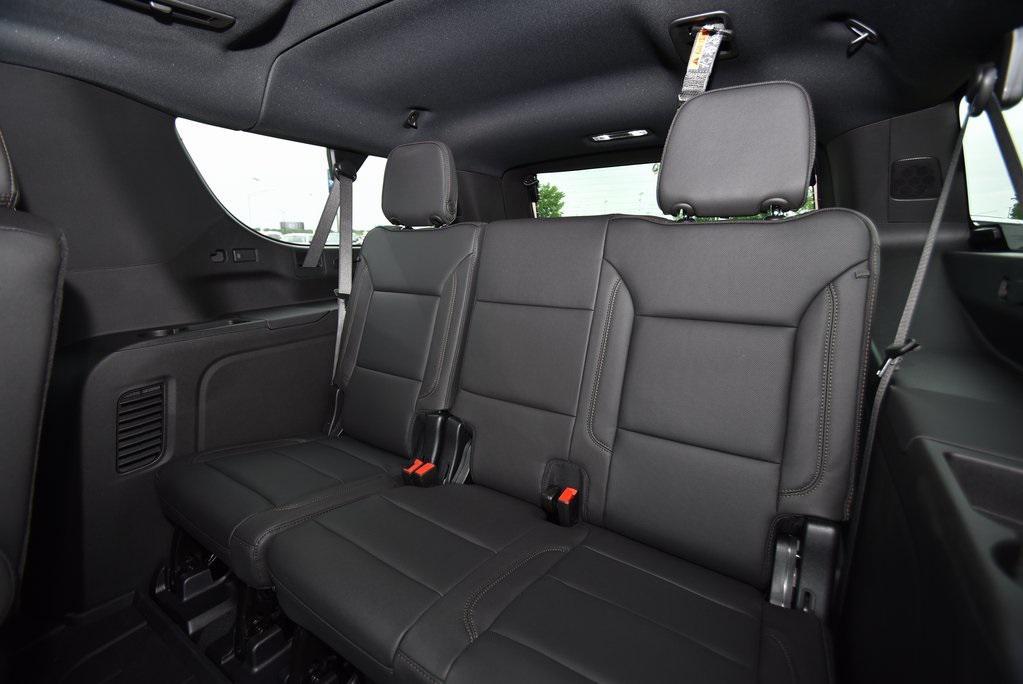 new 2025 Chevrolet Suburban car, priced at $88,670