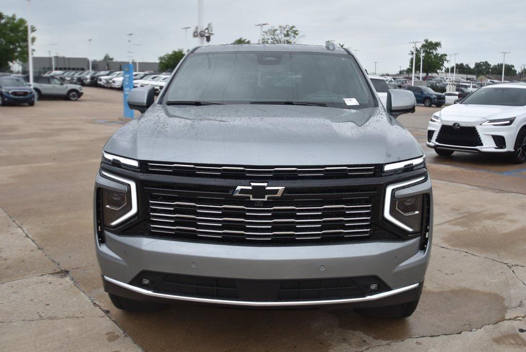 new 2025 Chevrolet Suburban car, priced at $88,670