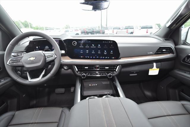 new 2025 Chevrolet Suburban car, priced at $90,670