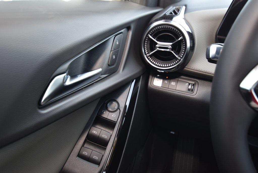 new 2026 Chevrolet Equinox car, priced at $29,990