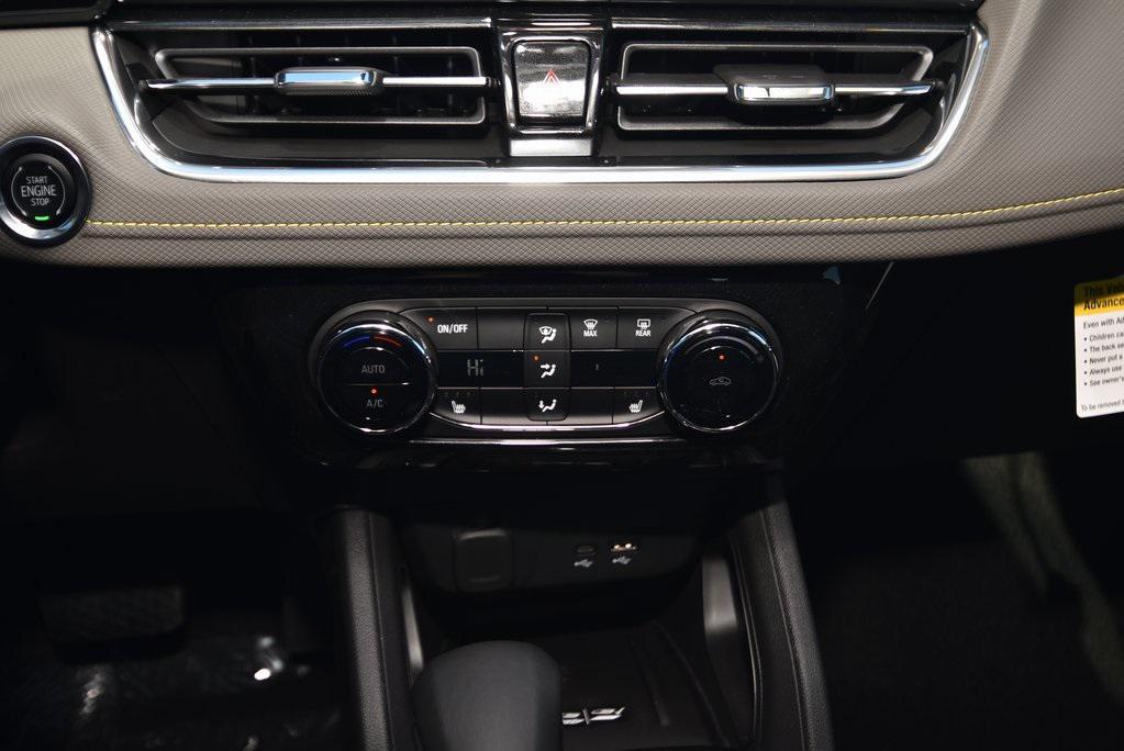 new 2025 Chevrolet TrailBlazer car, priced at $33,055