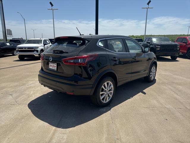 used 2022 Nissan Rogue Sport car, priced at $22,250