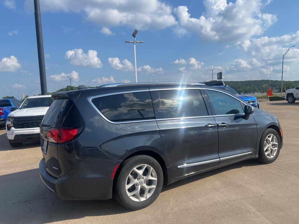 used 2020 Chrysler Pacifica car, priced at $23,396
