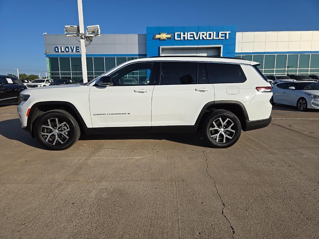 used 2024 Jeep Grand Cherokee L car, priced at $34,259