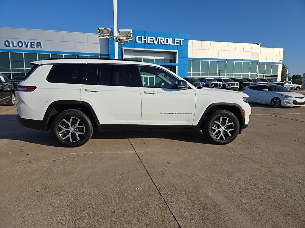 used 2024 Jeep Grand Cherokee L car, priced at $34,259