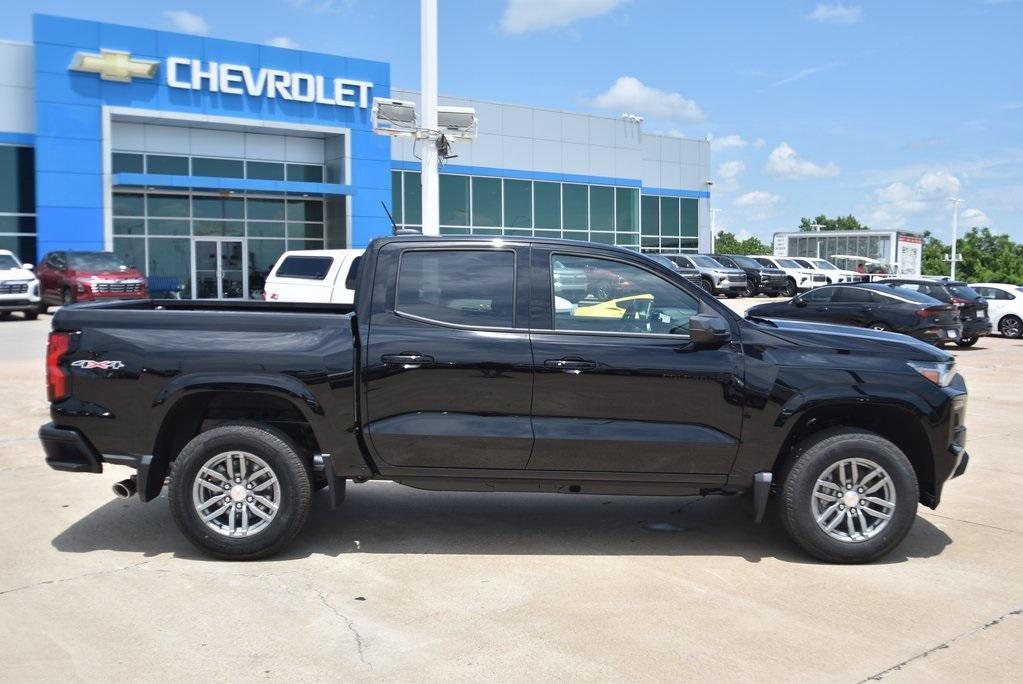 new 2025 Chevrolet Colorado car, priced at $38,885