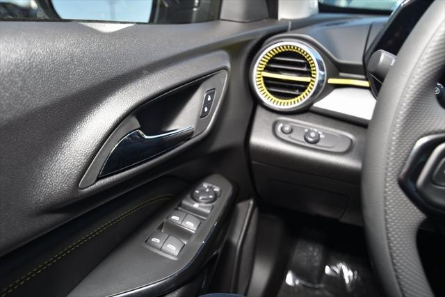 new 2025 Chevrolet Trax car, priced at $23,994