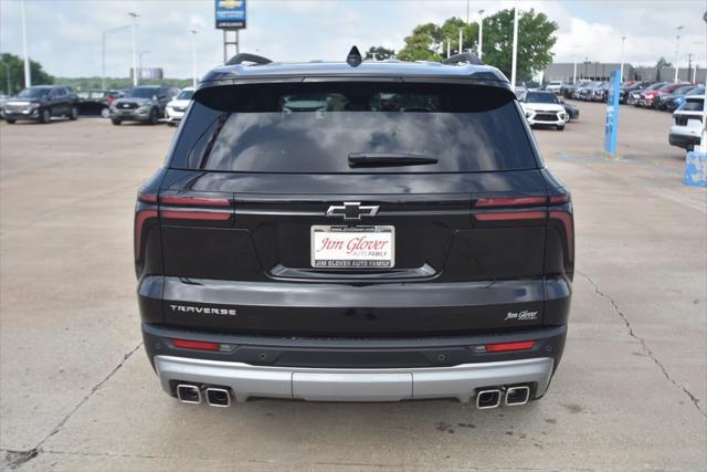 new 2025 Chevrolet Traverse car, priced at $41,116