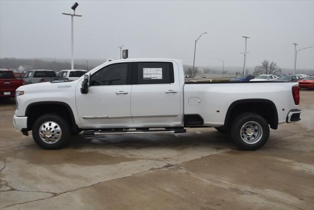 new 2025 Chevrolet Silverado 3500 car, priced at $86,141