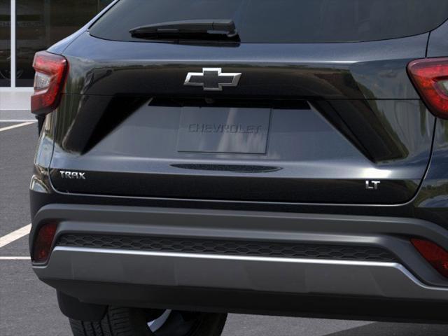 new 2025 Chevrolet Trax car, priced at $24,360
